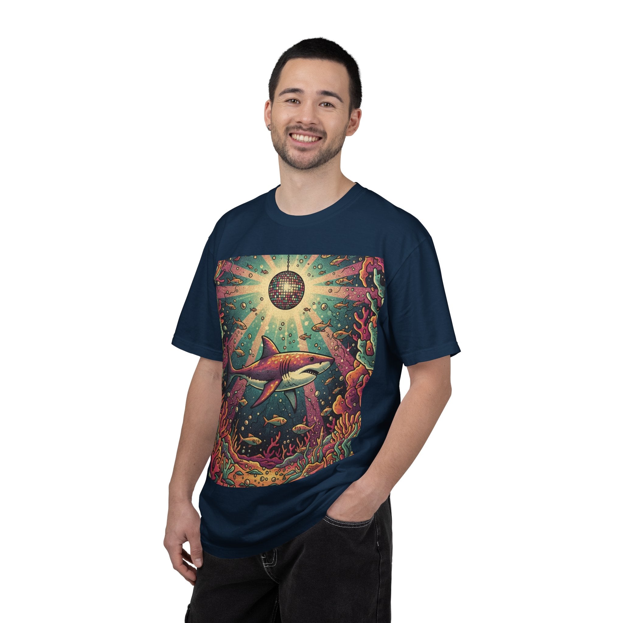 1970s Retro Great White Shark Disco T-Shirt – Vintage Underwater Party Graphic Tee